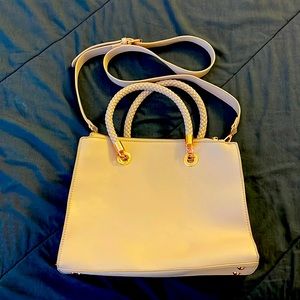 Luxurious Woman’s Hand/Shoulder Bag